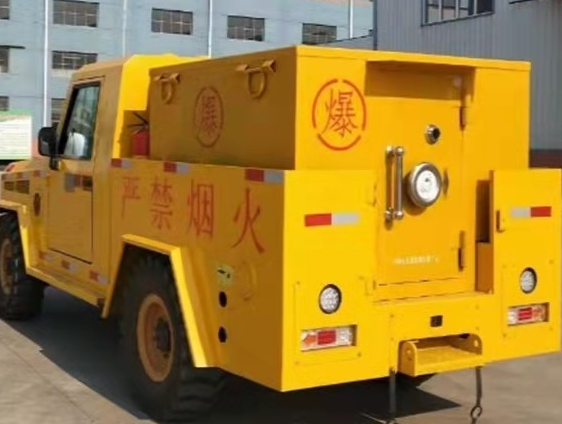 盘锦凯龙爆破器材运输车：保障爆破任务的安全运行